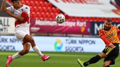 Antalyaspor bu sezon ilk deplasman galibiyetini Göztepe'den aldı