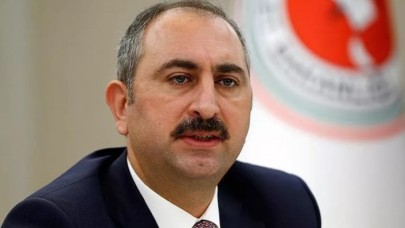 Bakan Gül'den darbe söylemlerine tepki: "Daha çok beklersiniz"