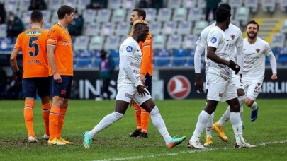 Başakşehir dondu kaldı,  Hatayspor gol yağdırdı