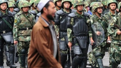 Çin Müslüman Türk azınlıklarını takip ediyor!