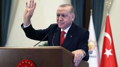 Cumhurbaşkanı Erdoğan: Milletten demokrasinin kurallarıyla alamadıkları yetkinin gaspla takdimini bekleyenler çok bekler