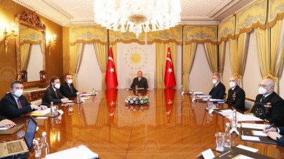 Cumhurbaşkanı Erdoğan başkanlığında Vahdettin Köşkü'nde kritik toplantı