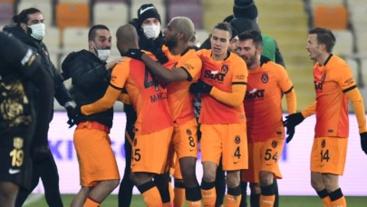 Galatasaray,  Malatya'da 88. dakikada hayata döndü