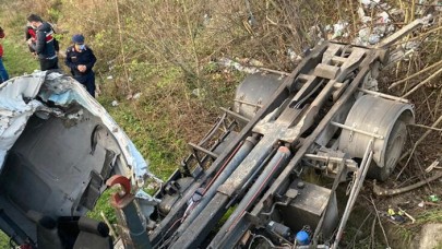 Hendek'te feci kaza: İsmail Durmaz ve Fikret Karakaya öldü