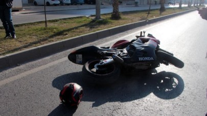 Kemal Erdi Şimşek motosikletiyle polisten kaçarken çarptı: Ahmet Tuğal öldü