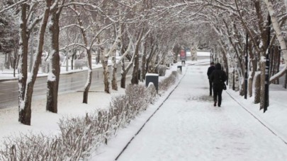 Meteorolojiden İstanbul'a yağmur ve kar müjdesi: İşte İstanbul'a karın yağacağı tarih