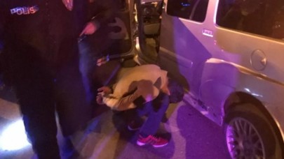 Polisten 30 dakika boyunca kaçtı,  yakalanınca ‘Benim abim de polis’ dedi