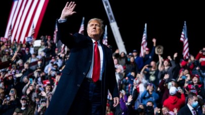 Trump'tan bomba açıklama: Demokratlar Beyaz Saray'ı bizden çalmaya çalışıyor,  Canım pahasına savaşacağım