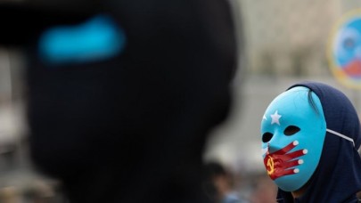 Twitter,  Çin'in ABD Büyükelçiliği'nin Uygur Türklerine yönelik paylaşımını kaldırdı