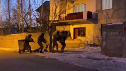 Van merkezli 3 ilde terör operasyonu: 13 gözaltı