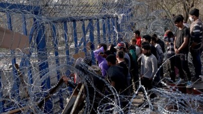 Yunanistan talep etti: 1450 sığınmacı Türkiye’ye gönderilebilir