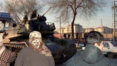 28 Şubat'ın 24. yılı: Devletin zirvesinden üst üste mesajlar