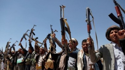 ABD’nin terör listesinden çıkardığı Husiler,  saldırılarını artırdı