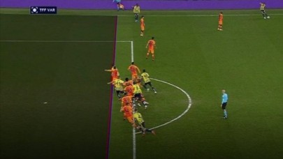 Ahmet Çakar'dan derbide VAR'ın iptal ettiği golle ilgili flaş yorum