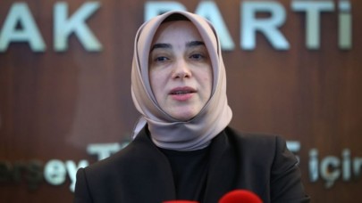 AK Partili Özlem Zengin: Hedef gösteriliyorum