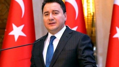 Ali Babacan'dan Anayasa'nın ilk dört maddesi sorusuna tepki çeken yanıt!