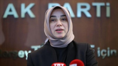Avukat Mert Yaşar,  Özlem Zengin'e hakaret ettiği gerekçesiyle gözaltına alındı