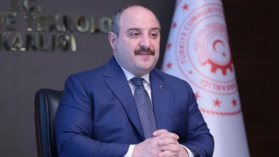 Bakan Varank: Sanayi üretimini en çok artıran ülke olduk