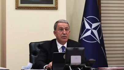 Bakan Hulusi Akar'dan NATO'ya net mesaj: Açık açık anlattı