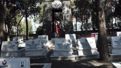 Çorlu Şehitliği'nde inanılmaz olay: Yuh artık!