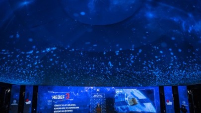 Cumhurbaşkanı Erdoğan'ın tanıttığı 'Milli Uzay Programı' heyecanla karşılandı