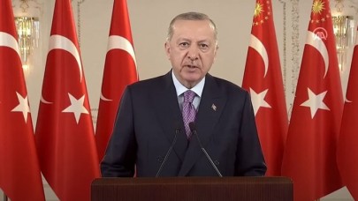 Cumhurbaşkanı Erdoğan: Bir zamanlar inşa ettiğimiz yolları gösterip 'buralara uçak mı indireceksiniz' diyorlardı