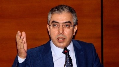 Cumhurbaşkanı Başdanışmanı Mehmet Uçum'dan flaş açıklamalar: Siyasi gericiliktir!