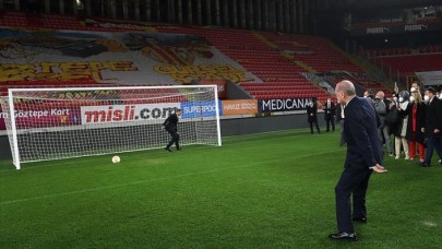 Cumhurbaşkanı Erdoğan: Durmak yok,  gollere devam!