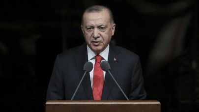 Cumhurbaşkanı Erdoğan,  gazetelere ilan verdi