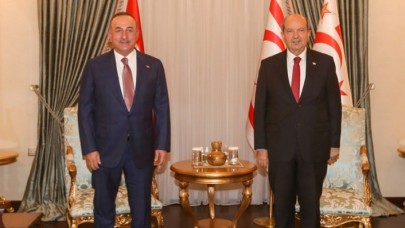 Dışişleri Bakanı Çavuşoğlu'dan Kıbrıs konusunda flaş açıklama