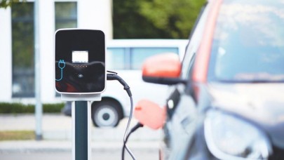 Dünya elektrikli araç satışında gaza bastı