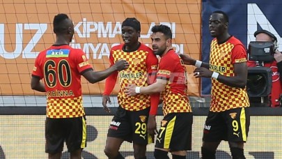 Kasımpaşa-Göztepe: 1 gol,  2 kırmızı kart