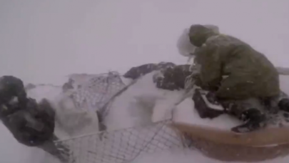 Hakkın ödenmez: Mehmetçiğin 3 bin metre yükseklikte eksi 30 derecedeki mücadelesi izleyenleri duygulandırdı!