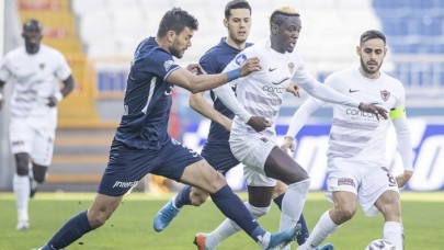 Hatayspor,  Kasımpaşa'yı topa tuttu!