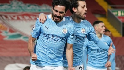 İlkay,  Liverpool'u yıktı: Manchester City fark attı