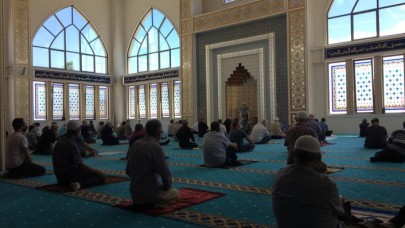 İmamın ‘Lut kavmi’ vaazı tepki çekti: Cemaat hocaya sinirlenip camiyi terk etti