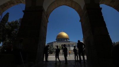 İsrail polisi korumasındaki 127 fanatik Yahudi Mescid-i Aksa'ya baskın düzenledi