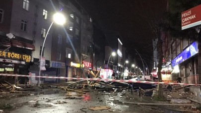 İstanbul'u fırtına vurdu! 
