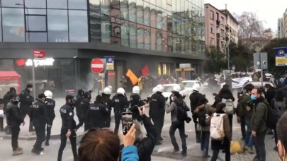 İstanbul Valiliği'nden Kadıköy'de gözaltına alınan 94 kişi ile ilgili flaş açıklama