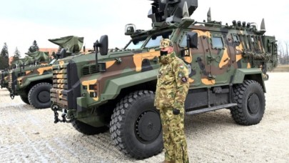 Macaristan'a Türk zırhlısı Ejder Yalçın'ın ilk teslimatı yapıldı