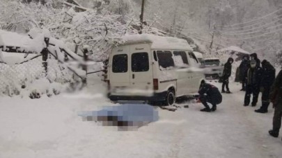 Minibüsün altında kalan Fahrettin Kılıç yaşamını yitirdi