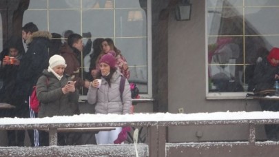 Ne maske var,  ne sosyal mesafe: Kısıtlamaya saatler kala Uludağ yine doldu taştı