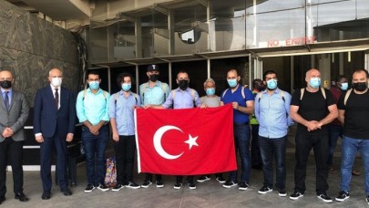 Nijerya'da mutlu son: Türk gemicilerin tamamı büyükelçilikte