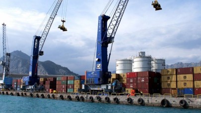 Ocakta ayında ihracat arttı,  ithalat azaldı