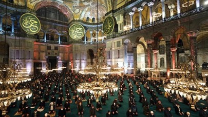 Regaip Kandili dualarla idrak edildi: Cumhurbaşkanı Erdoğan'dan mesaj