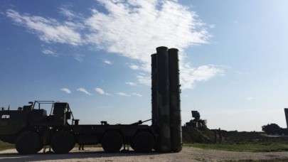 S-400'lerle ilgili bomba açıklama: ABD ile ilişkilerimizi geriyor!