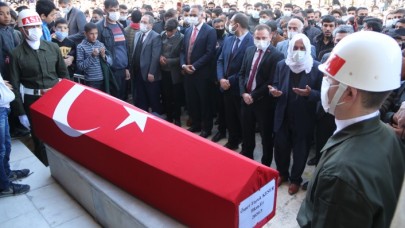 Terhis olduktan sonra hayatını kaybetmişti: Ömer Faruk Keser toprağa verildi