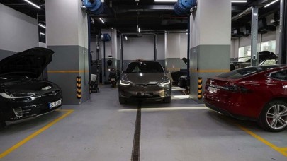 Türkiye'nin ilk elektrikli otomobil servisi yurt dışından araçlara da hizmet veriyor