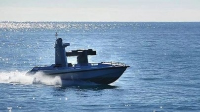 Türkiye'nin ilk silahlı deniz aracı ULAQ suya indirildi