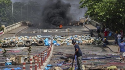 Arakanlı protestocular,  Müslümanlar'dan özür diliyor